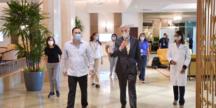 Supervisan si hoteles de Santo Domingo cumplen protocolos anti Covid-19