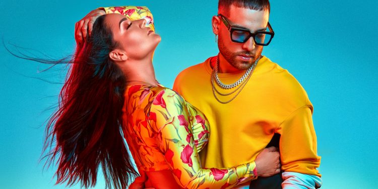 Tueska se reinventa con un candente junte con Mark B