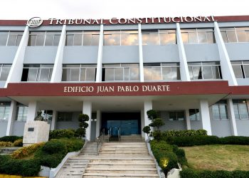 Tribunal Constitucional resuelve nueve expedientes de decisiones jurisdiccionales
