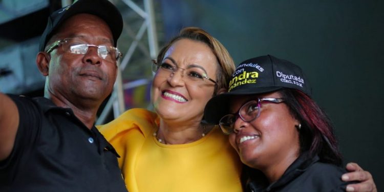 Sandra Fernández solicita reconteo de votos en circunscripción 3 del Distrito Nacional