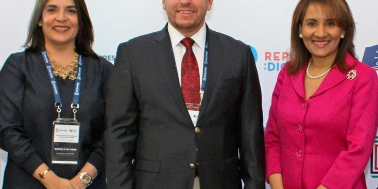 Histórico en RD: Rector UNICARIBE al Salón de la Fama de Blackboard