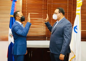 Juramentan a Milton Morrison como nuevo gerente general de Edesur