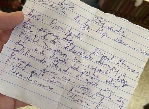 Respuesta de Abinader a anciana un día antes de jurar como Presidente