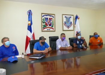 Alcaldía de Boca Chica activa plan de emergencia ante el paso de la tormenta Laura