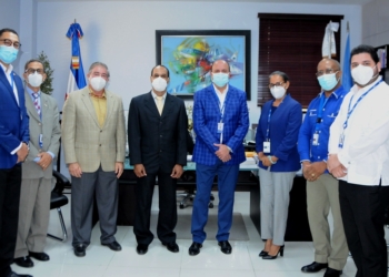 Caamaño Vélez inicia su gestión en el IDAC