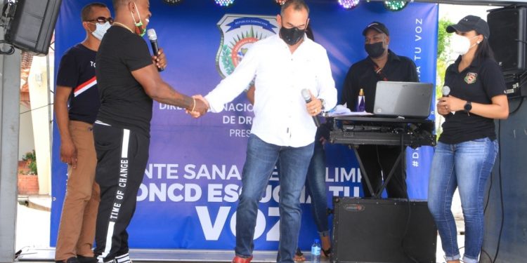 DNCD realiza primer concurso de música urbana de letras con valores