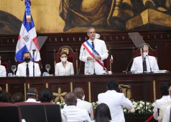 Texto del discurso del nuevo presidente Luis Abinader