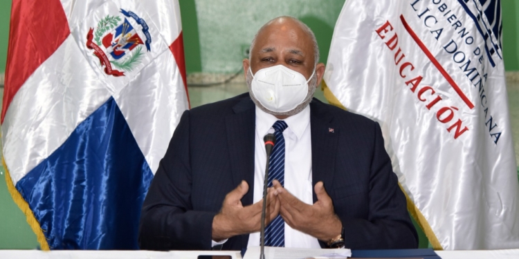 Ven Pruebas Nacionales aportarían riesgo a estudiantes y docentes