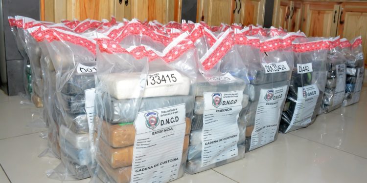DNCD incauta 353 paquetes de cocaína en el Puerto Multimodal Caucedo