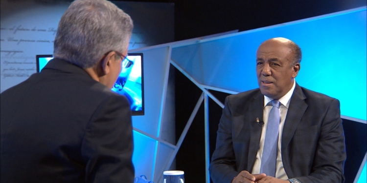 Gobierno licitará la construcción de nuevas plantas eléctricas