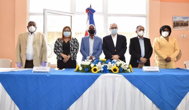 Ceara Hatton cree crecimiento no sólo debe medirse por el PIB