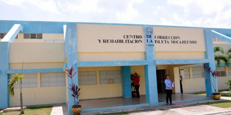 Muere interno en presunto intento de fuga de cárcel de Moca