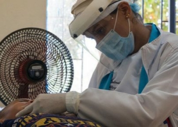 El coronavirus diezma a los trabajadores latinoamericanos de la salud