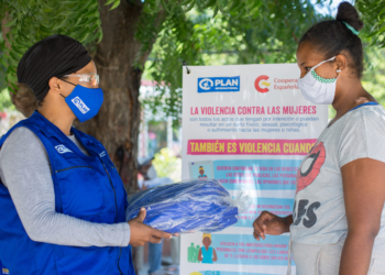 Plan International RD entrega donaciones financiadas por España para paliar coronavirus.