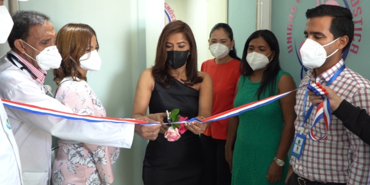 Clínica Cruz Jiminián inaugura Unidad de Gastroenterología