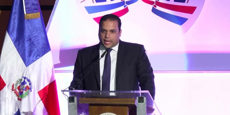 Anteriores autoridades de Gabinete Social niegan denuncias de Tony Peña