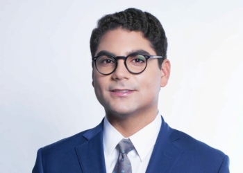 Presidente Abinader designa a Hostos Rizik como director del BCIE