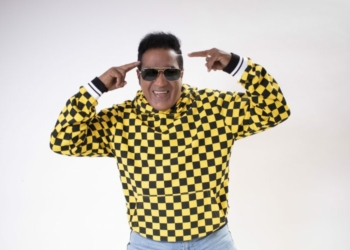 Kinito Méndez estrena “La Vacunilla” para “curar” el Covid-19