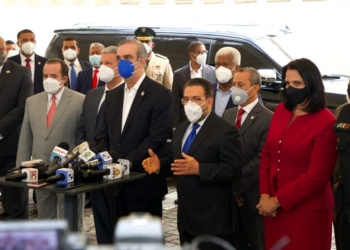 Abinader dice busca consenso con la oposición y sectores sociales