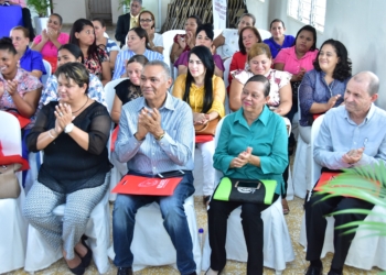 Educadores de Mao y Montecristi se especializan en Lectoescritura y Matemática