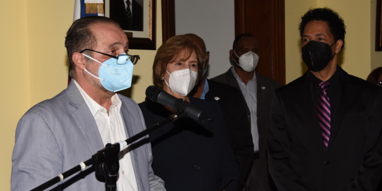 Mario Lebrón nuevo director de Bellas Artes