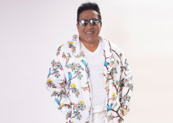 Kinito Méndez estrena “La Vacunilla” para “curar” el Covid-19