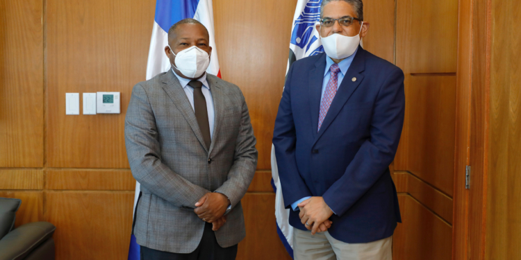 OPTIC colaborará en digitalización de INPOSDOM