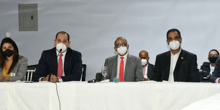 Director general de Promese/Cal presenta sus credenciales