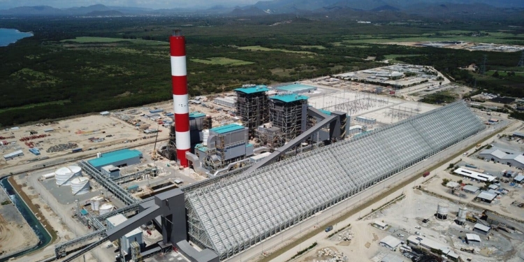 Organizaciones demandan a Medio Ambiente cierre de Punta Catalina