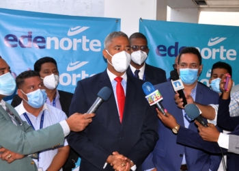 Denuncia Edenorte rentaba vehículos para uso de particulares