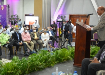 Montás pone en circulación nuevo libro y llama al PLD a evaluar bien su fracaso electoral