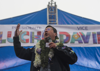 Bolivia inicia conteo de votos tras jornada electoral marcada por tranquilidad