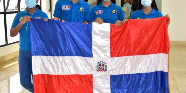 Estudiantes que representarán al país en Olimpiadas de Matemáticas de Centroamérica y el Caribe