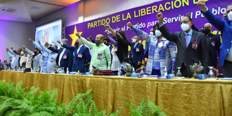 Comité central del PLD reúne el 72% de su matrícula