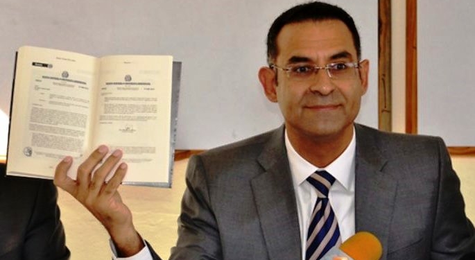 Aristy Escuder dice gobierno pretende despreciar el precio de Punta Catalina