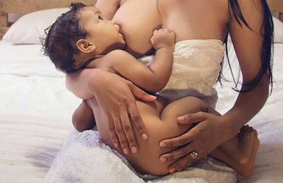 La leche materna mata el coronavirus y los genes de neandertales agravan la enfermedad