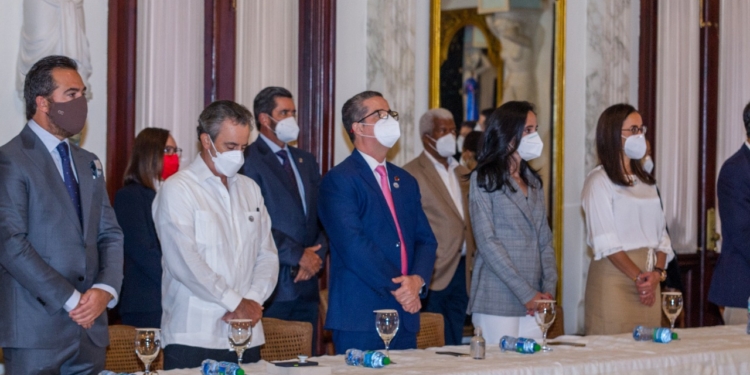 Ulises Rodríguez, designado en la Mesa Presidencial de Industrialización