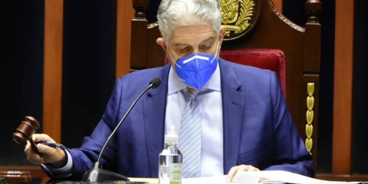 Cámara Americana de Comercio pide aprobar Ley de Aduanas y Código de Comercio Marítimo