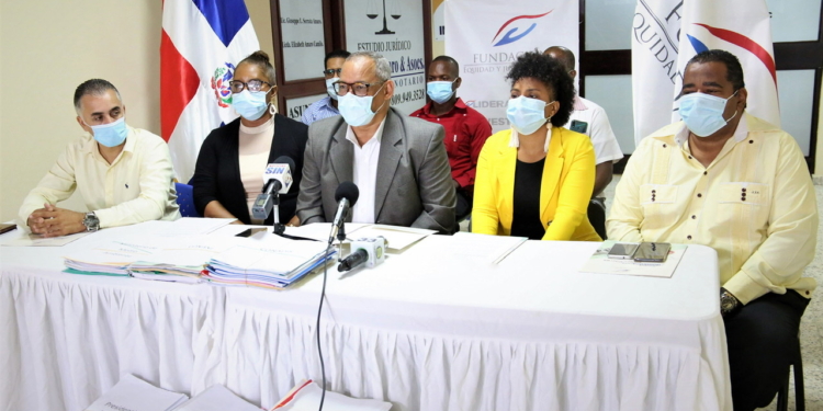 Presentan al presidente informe sobre ONG excluidas del presupuesto 2021