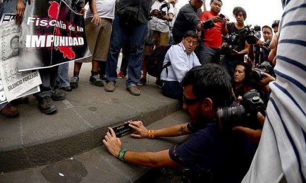 Los ataques en redes a mujeres periodistas se extienden cada vez más al mundo real