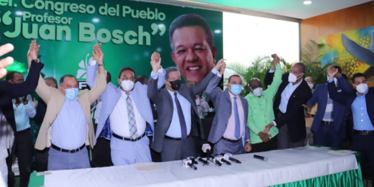 Leonel Fernández dice en el PLD solo quedan los perdedores