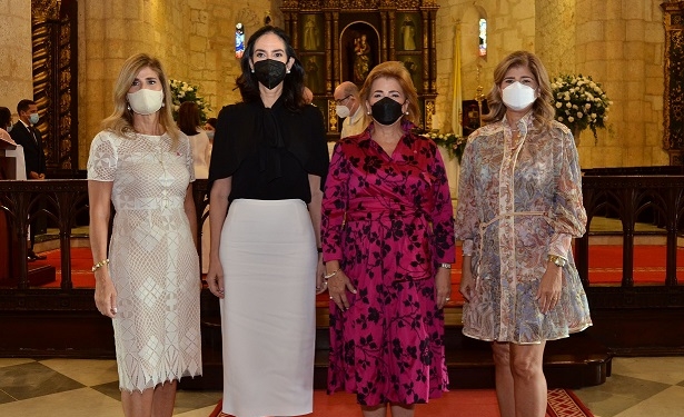 Amadita laboratorio celebra aniversario