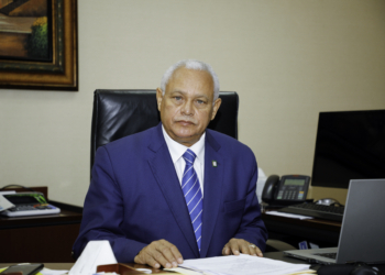 Contraloría crea Consejo Nacional de control interno