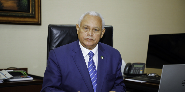 Contraloría crea Consejo Nacional de control interno