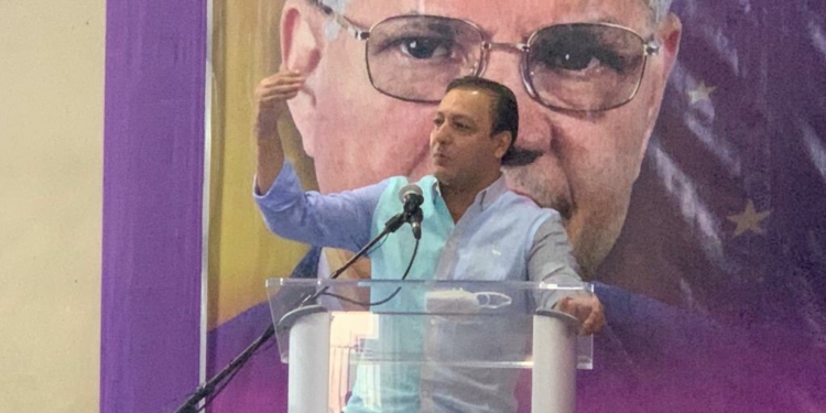 Corregir y avanzar es la consigna dice Abel Martínez en arenga a PLDistas de Santiago