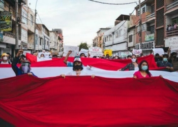 Perú: cómo un proyecto autoritario cayó en solo seis días