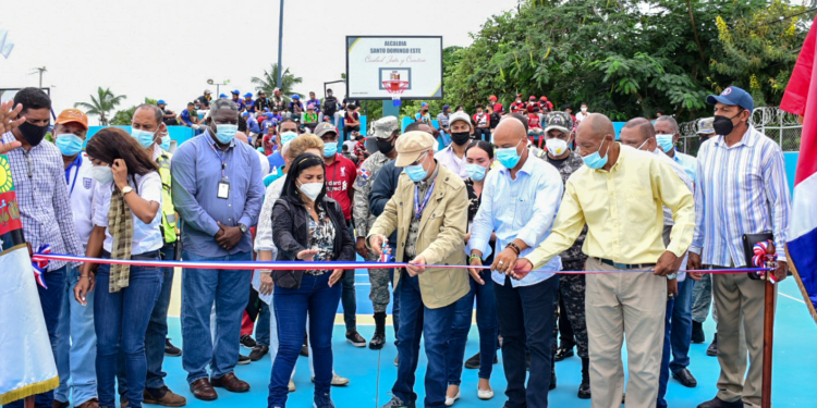 Manuel Jiménez: “Obras son construidas para durar 20 años sin presentar problemas”