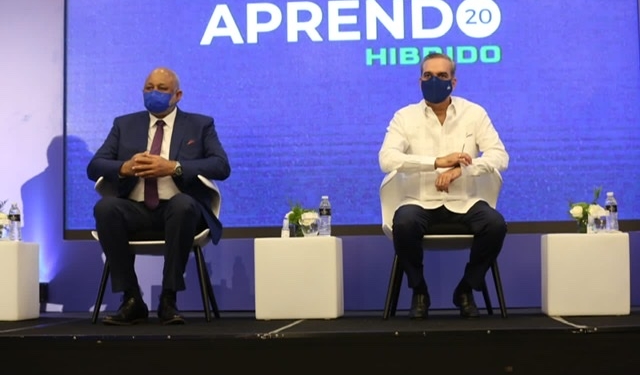 Presidente Abinader encabeza inauguración congreso de Educa, Aprendo 2020