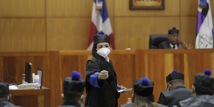 Yeni Berenice: Aquí faltan más que lo que están, pero van a estar”