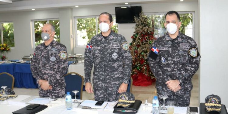 Mandos FFAA y PN listos para hacer valer toque de queda
